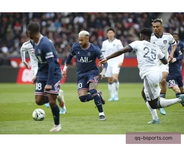 朗斯主场3-1逆袭巴黎圣日耳曼 全取三分迎来精彩胜利